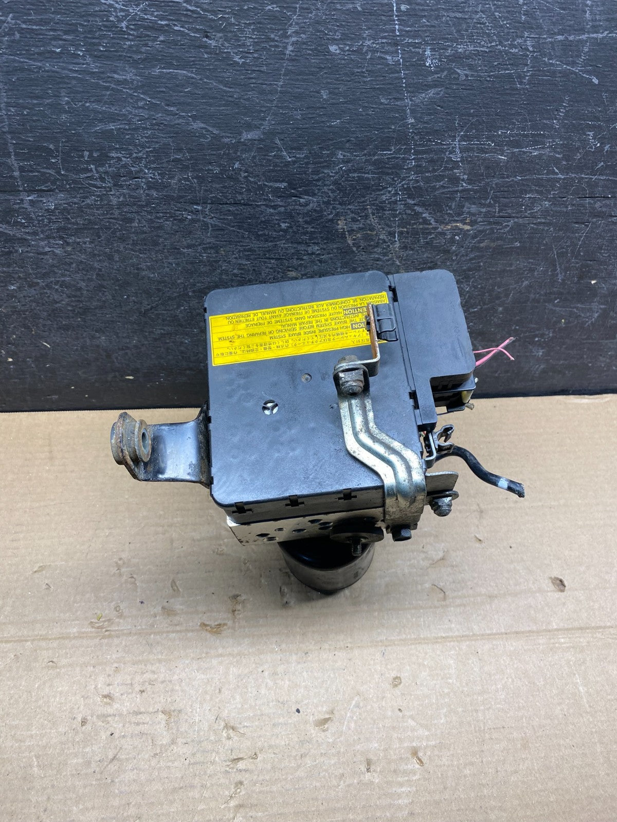 2004 - 2009 Toyota Prius ABS Brake Pump Anti Lock Module AI7474 DG3