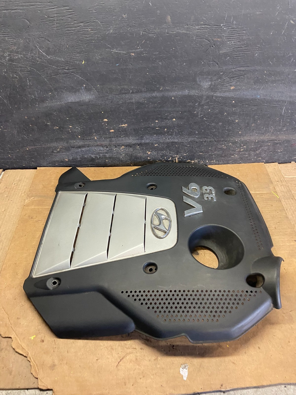 2006 to 2010 Hyundai Azera V6 Engine Motor Shield Cover OEM R0283 DG3