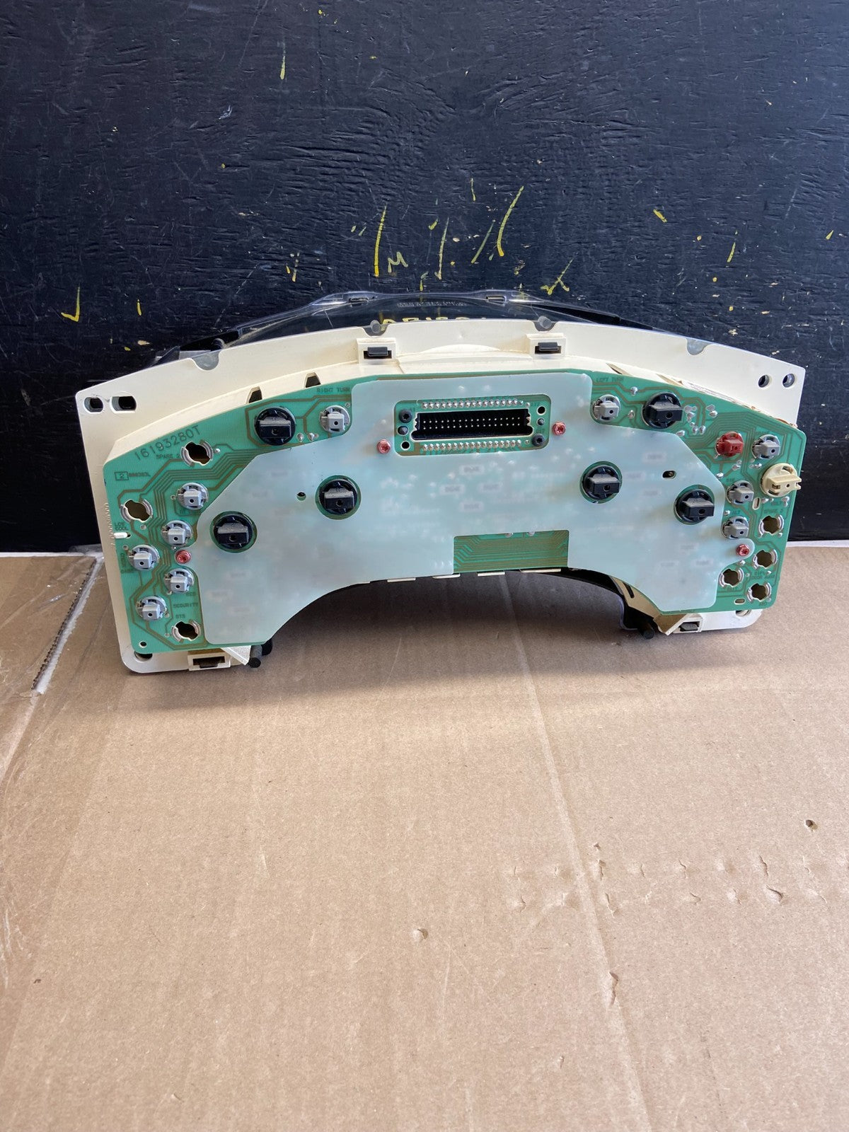 1996 to 2000 Chevrolet Express Speedometer Cluster Gauge OEM AB1826 DG4
