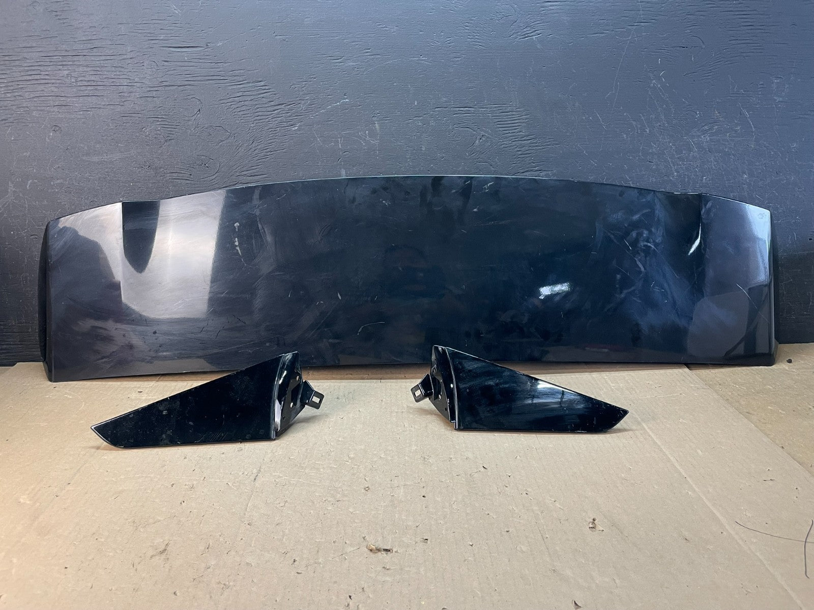 2020 to 2023 Ford Explorer Rear Liftgate Spoiler Wing AD5821 DG0