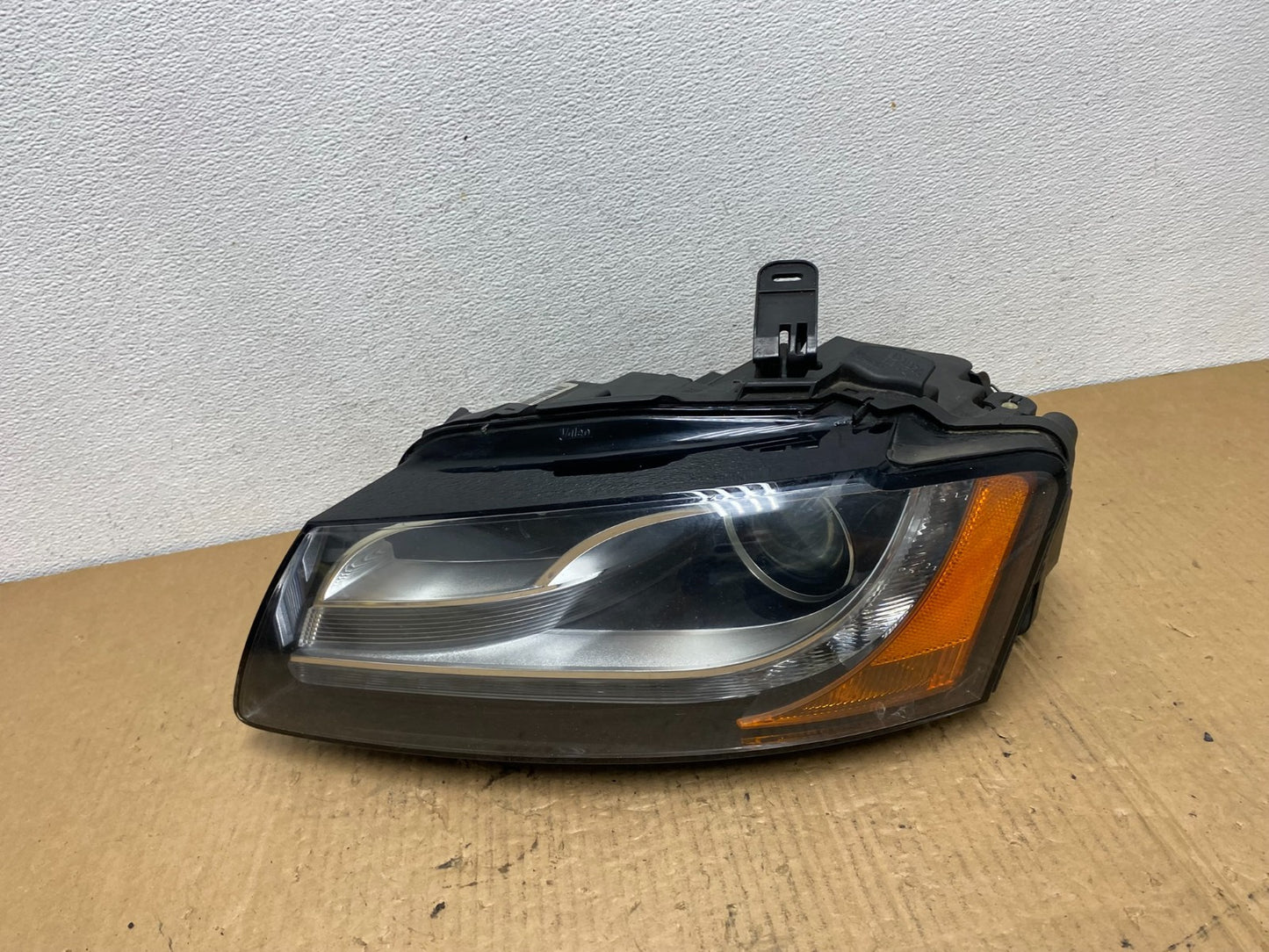 2008 to 2012 Audi A5 S5 Xenon HID LH Left Driver Side Headlight AC7806 DW0