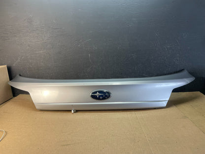 2010-2014 Subaru Outback Rear Liftgate Trunk Panel Trim Molding ad0224 DG0