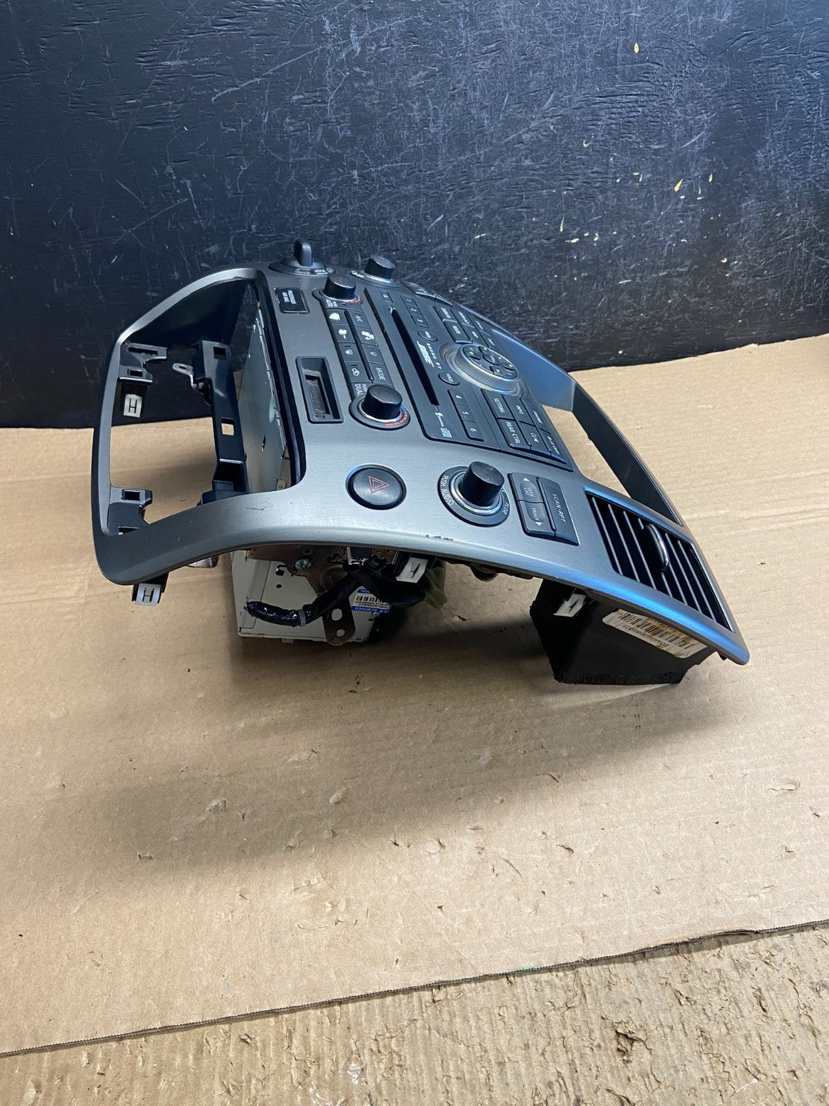 2008 to 2015 Nissan Armada Radio A/C Heat Temperature Climate Control AF2509 DG2