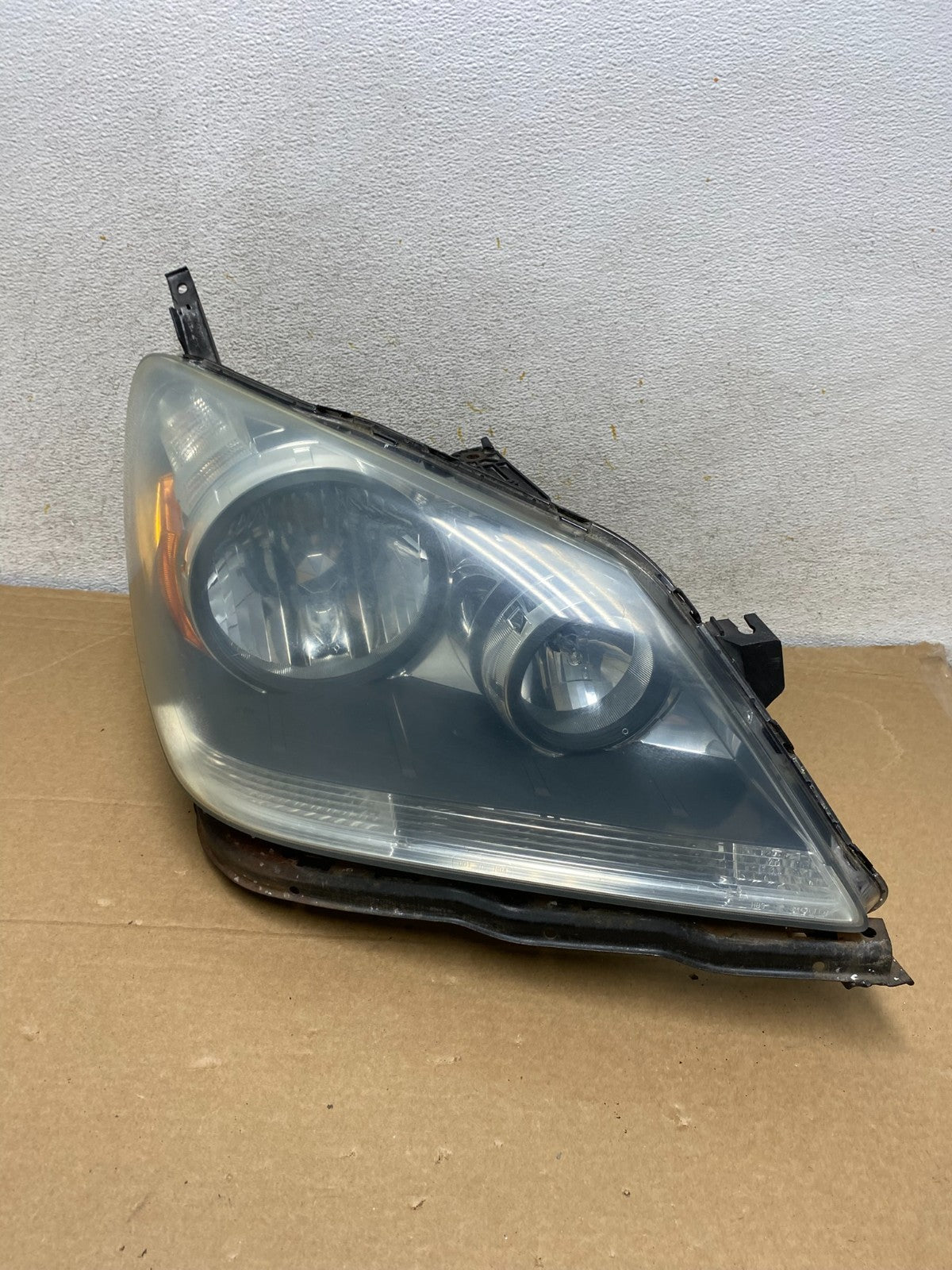2005 2006 2007 Honda Odyssey Right Passenger RH Side Halogen Headlight AH8197 DW0