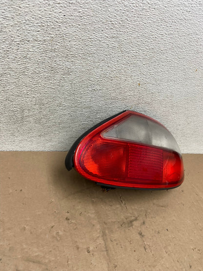 1997 to 2000 Jaguar XK8 XKR Right Passenger RH Side Tail Light AG5348 LK2