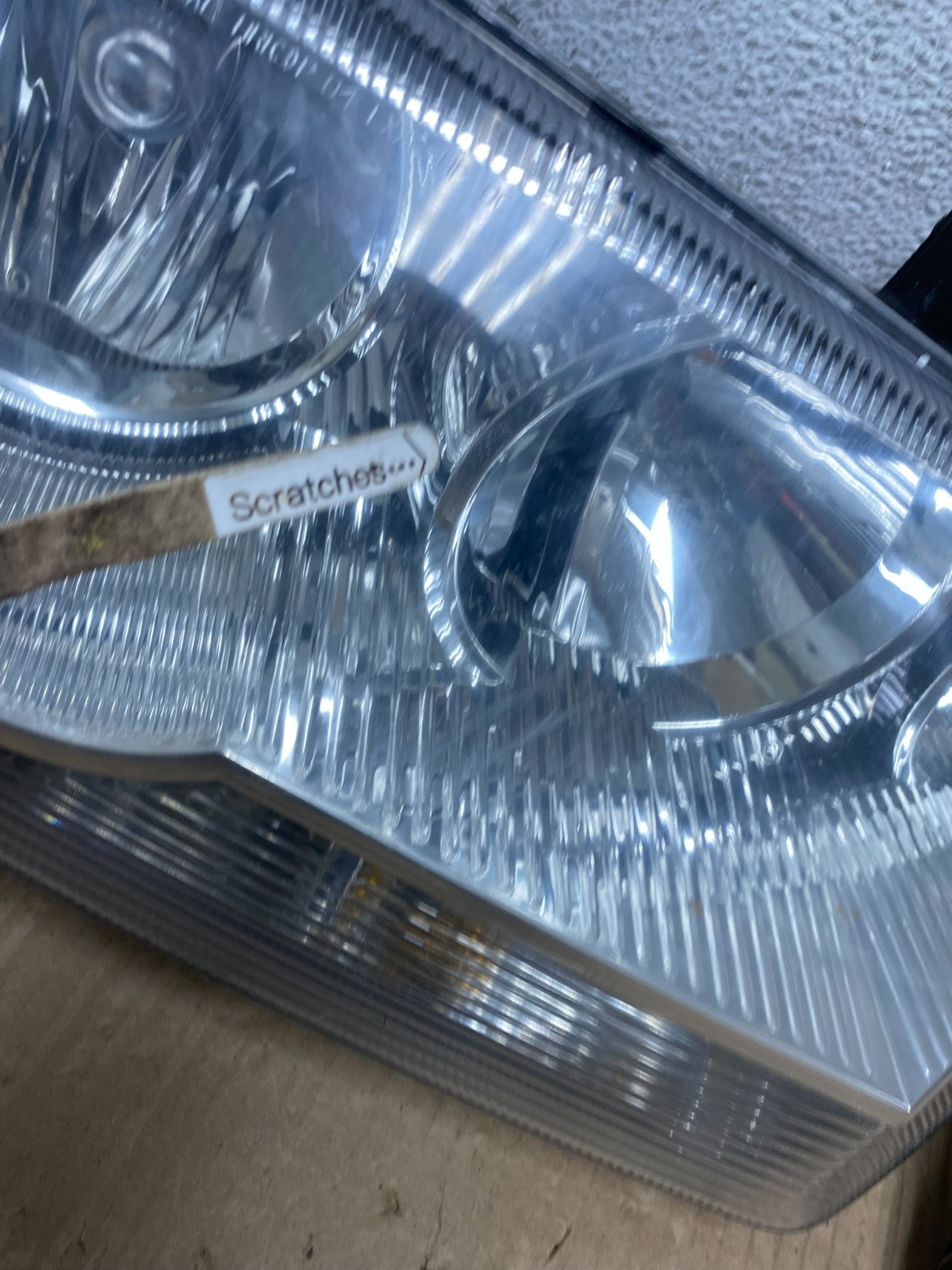 2005 2006 2007 Chrysler 300 Left+Right Halogen Headlights AE9138 DW4