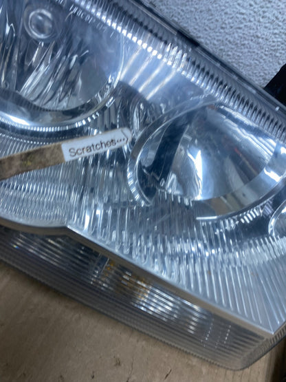 2005 2006 2007 Chrysler 300 Left+Right Halogen Headlights AE9138 DW4
