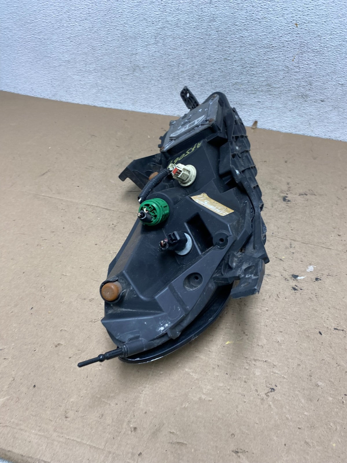 2014 - 2018 Jeep Cherokee Left Driver LH Side LED Headlight AF5069 DW8
