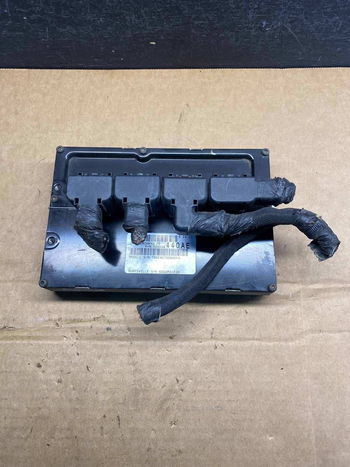 2006 Chrysler PT Cruiser 2.4L Engine Computer Module ECM ECU AD7393 DG0