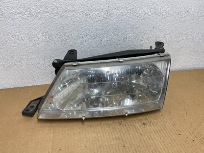 1998 to 1999 Toyota Avalon Halogen Left Driver LH Headlight AD0828 DW0