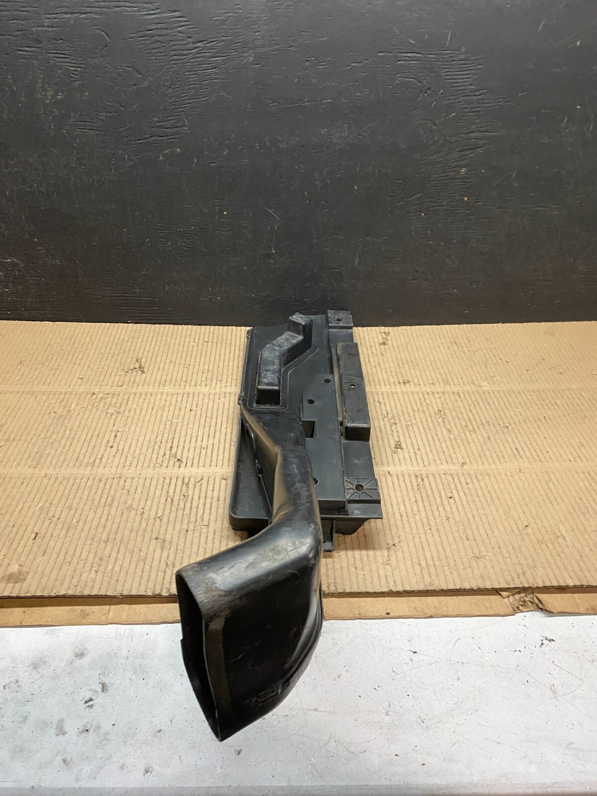 2003 to 2008 Nissan Murano Air Intake Cleaner Duct G59862