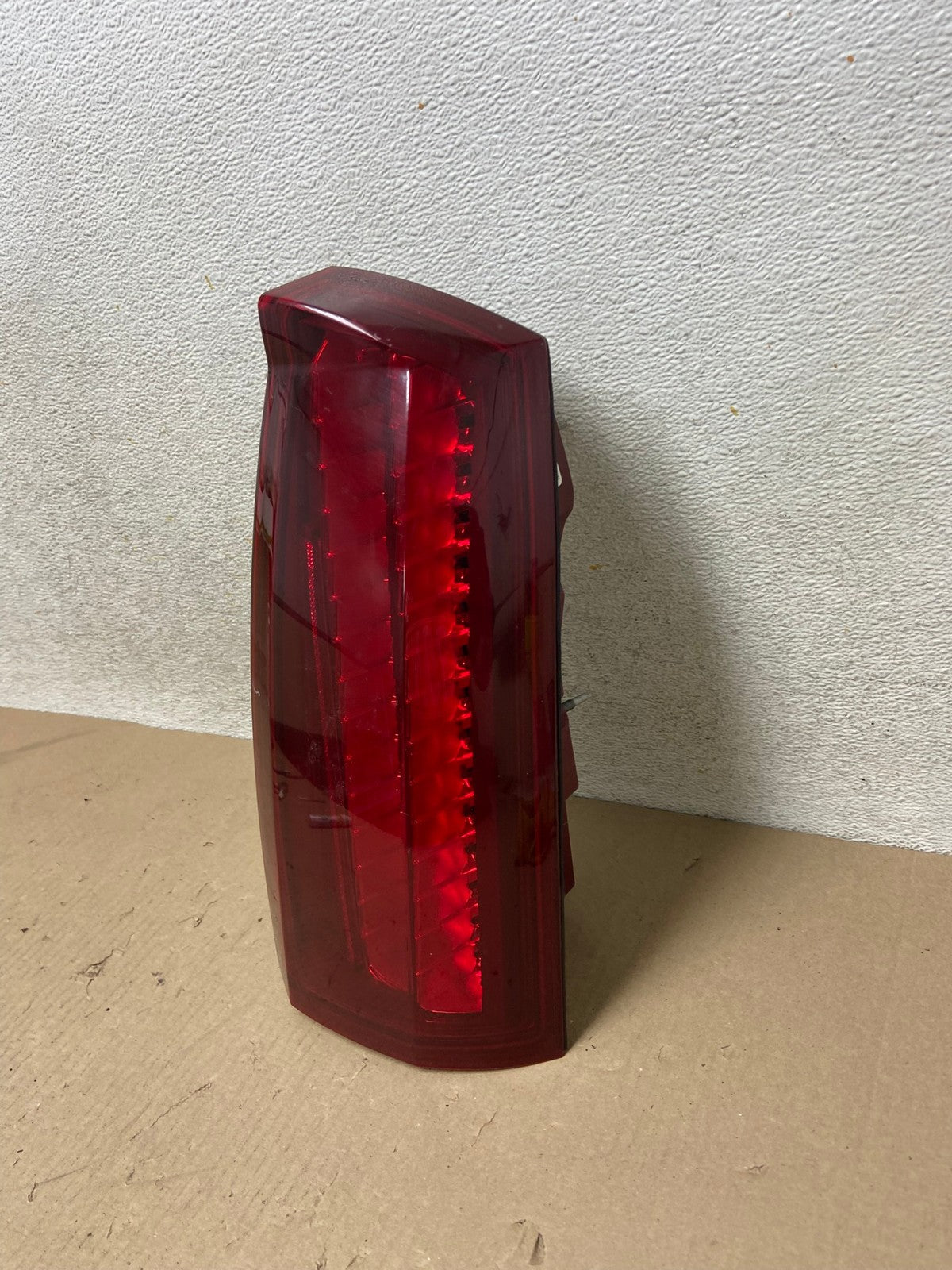 2005 2006 2007 Cadillac STS Right Passenger RH Side Tail Light AH6817 LK1