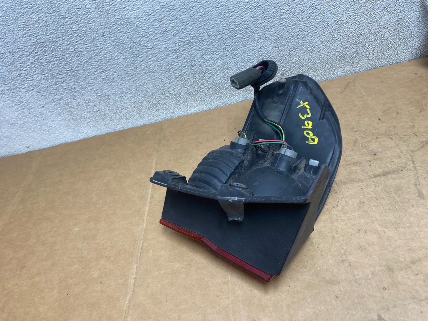 1999 2000 2001 Honda Odyssey Right Passenger Side Tail Light Oem X3909 DW3