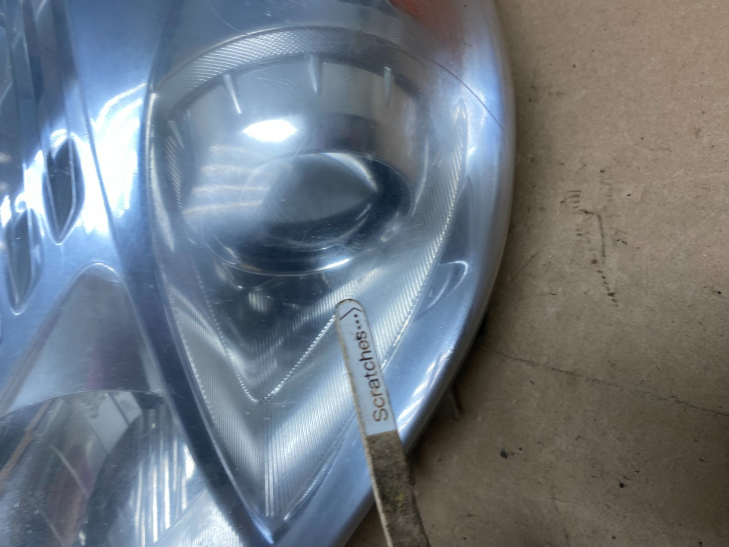 2010 - 2011 Toyota Prius Left Driver LH Blue Halogen Headlight AG4620 DW3