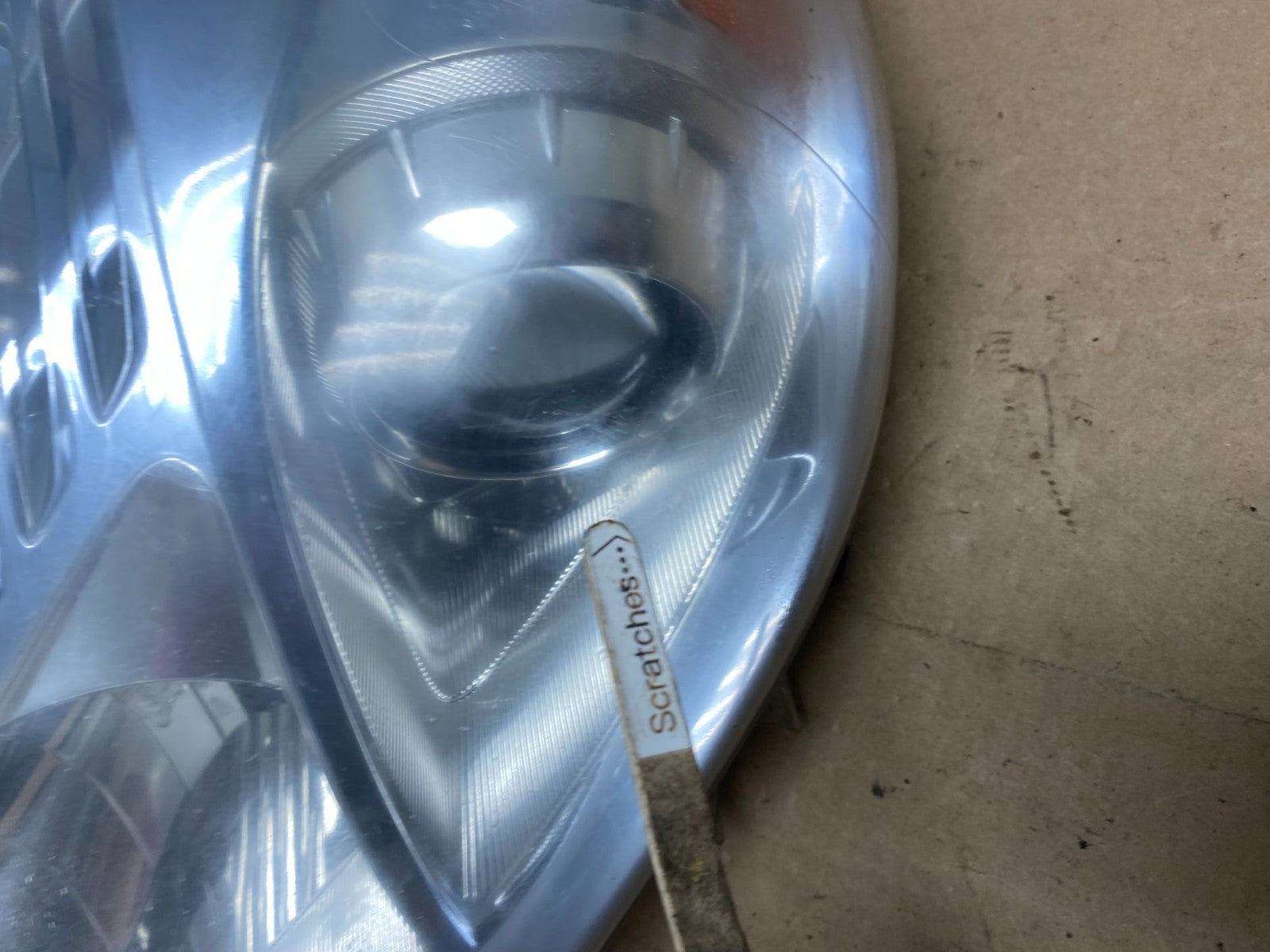 2010 - 2011 Toyota Prius Left Driver LH Blue Halogen Headlight AG4620 DW3