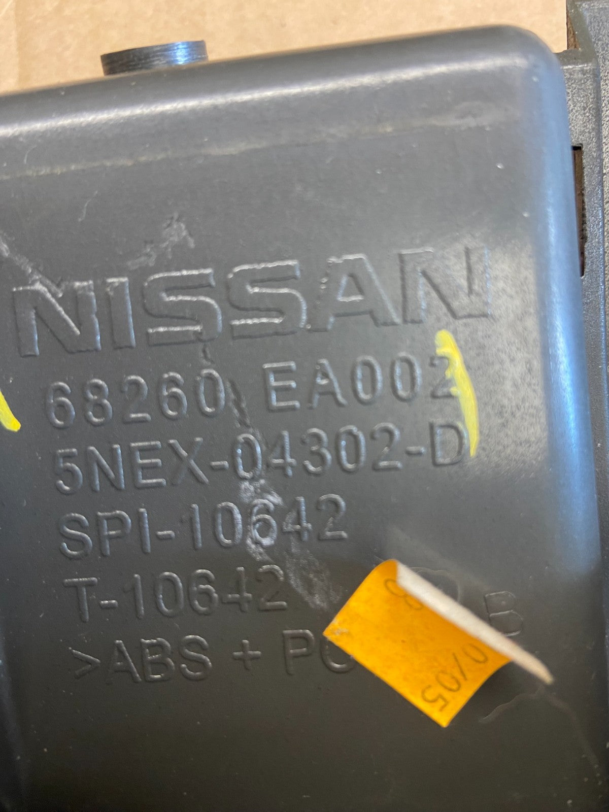 2005-2008 Nissan Pathfinder Radio A/C Heat Temperature Climate Control AD2197 DG5