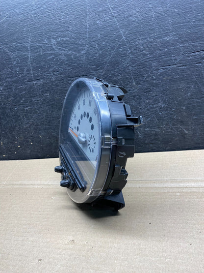 2008 - 2014 Mini Cooper Speedometer Cluster Gauge ah7577 DG2