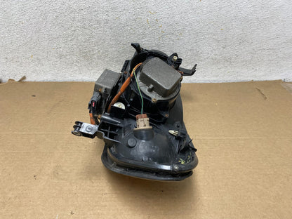 2002 to 2004 Infiniti I35 Hid Xenon Right Passenger Side Headlight AH3122 DW11