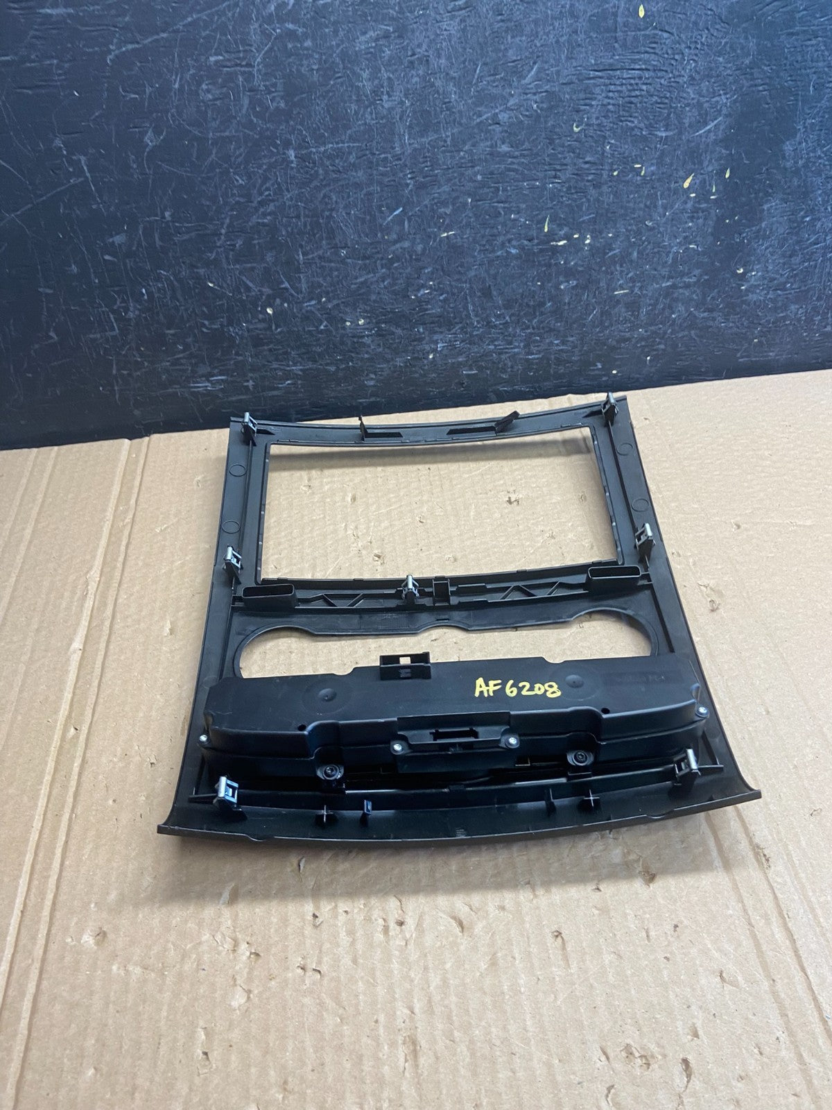 2007-2018 Mercedes Dodge Sprinter Center Console Radio Panel AB5841 DG3