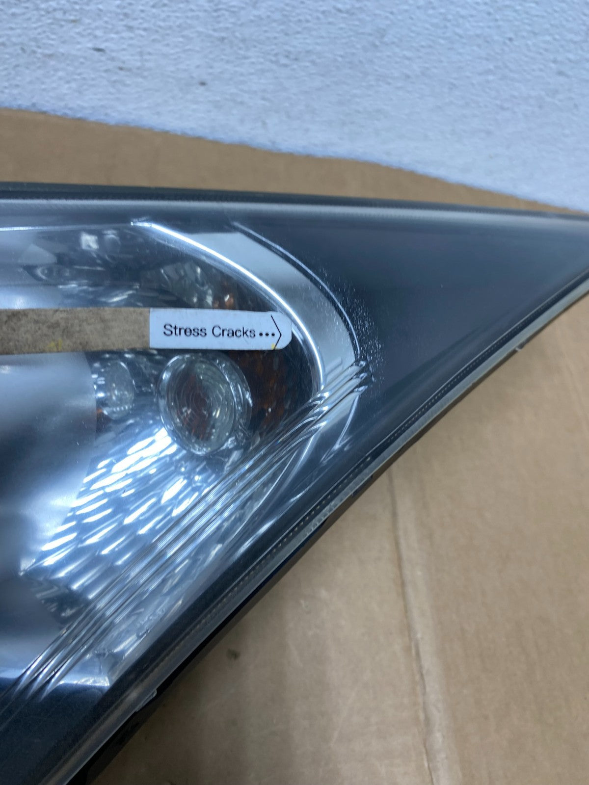 2011 to 2015 Chevrolet Cruze Halogen Left Driver LH Side Headlight AC8423 DW4