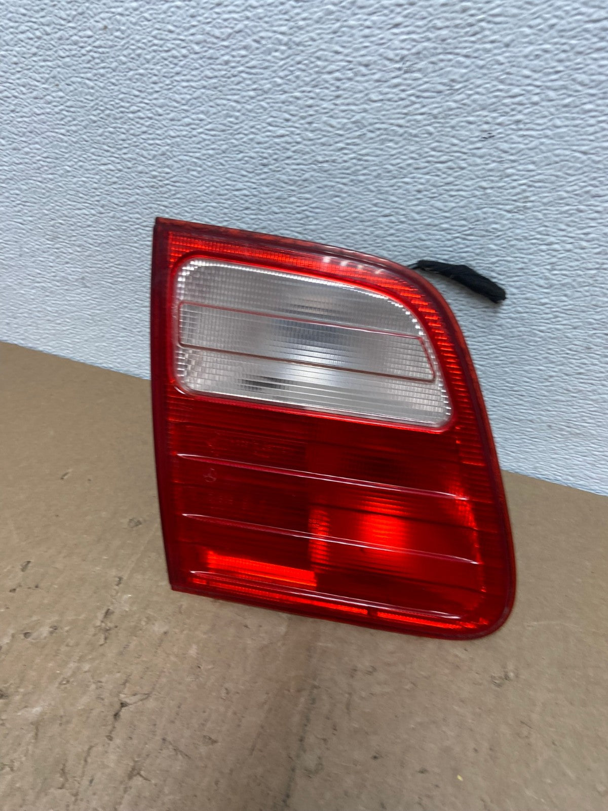1995-1999 Mercedes-Benz E W210 Wagon Left Driver LH Tail Light Inner AC6036 LK0