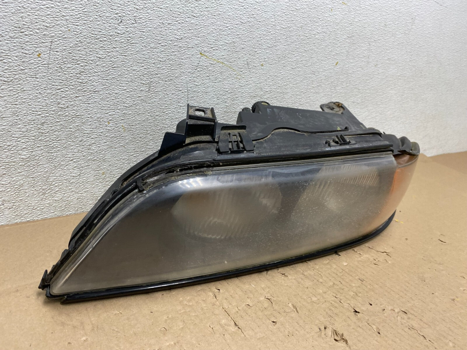 1997 - 2000 BMW E39 5 Series Headlight Left Driver Halogen J8788 Oem2