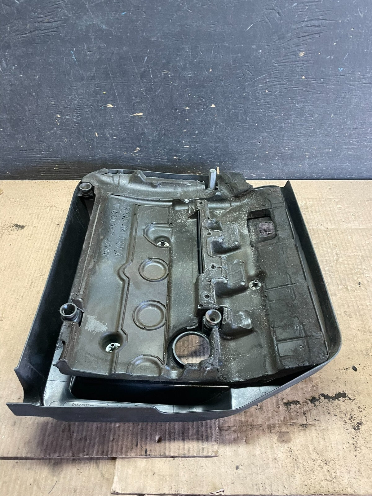 2012 to 2014 Chrysler 200 Engine Cover Top Lid Cover M8837 DG6