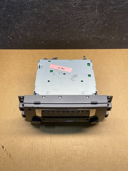 2007 - 2009 Cadillac DTS Radio 6 Disc Cd Changer Player 25818944 AH4974 DG4