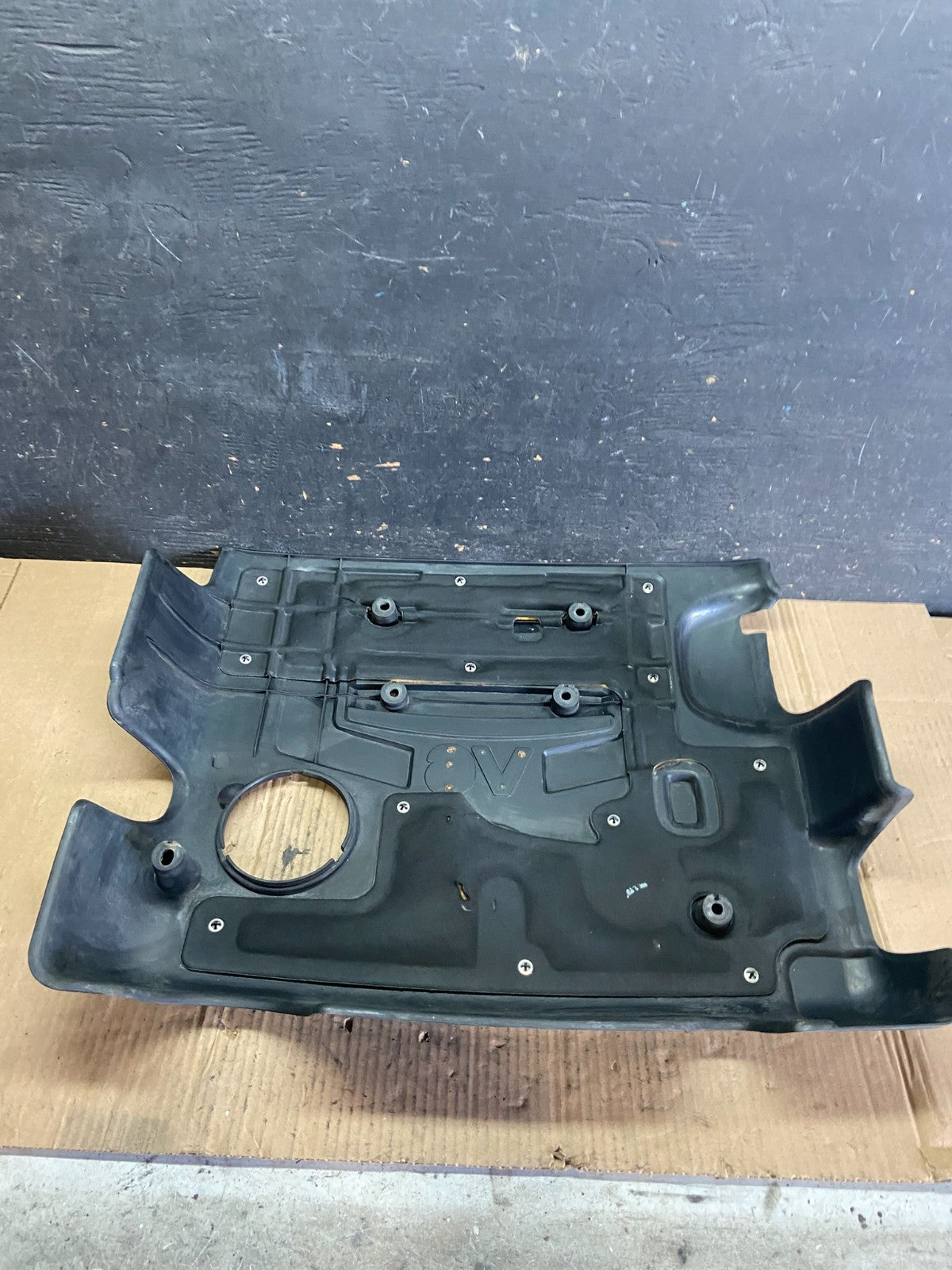 2003 to 2006 Kia Sorento 3.5L V6 Engine Motor Top Lid Cap Cover p8472 DG5