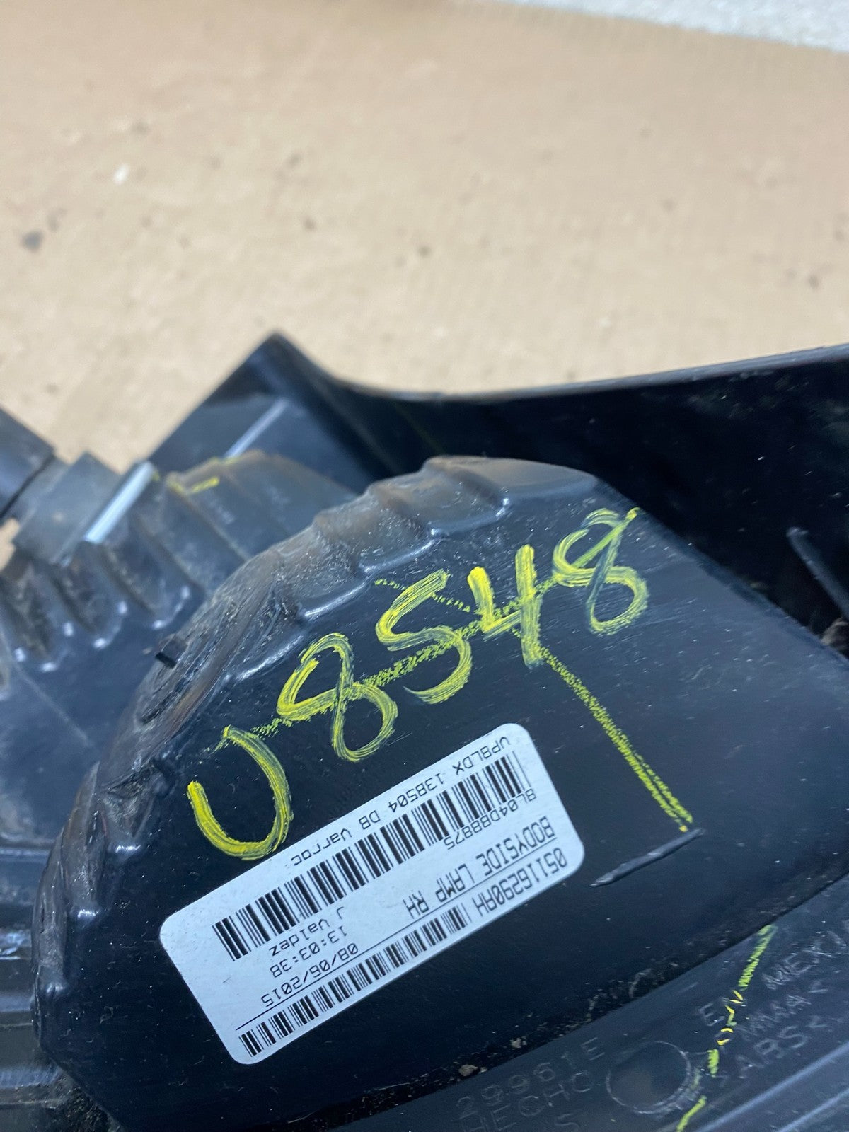 2009 - 2011 Dodge Journey Right Passenger Side Tail Light Oem U8548 DW7