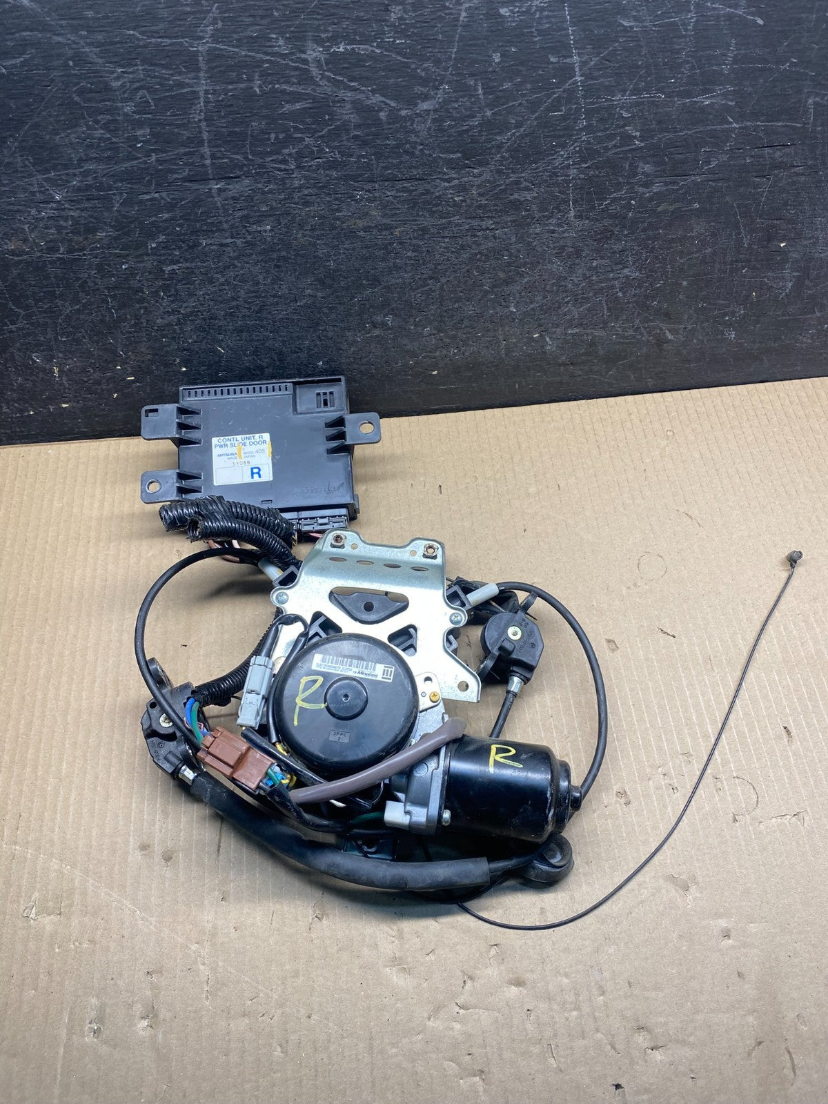 2005-2010 Honda Odyssey Rear Right Passenger Power Sliding Door Motor AH7450 PS0