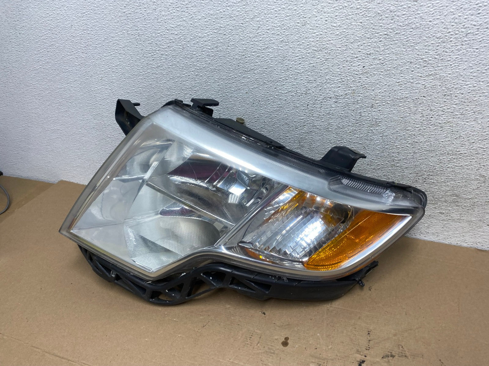 2007 2008 2009 2010 Ford Edge Headlight Left Driver Halogen DEPO AF4411 LK1