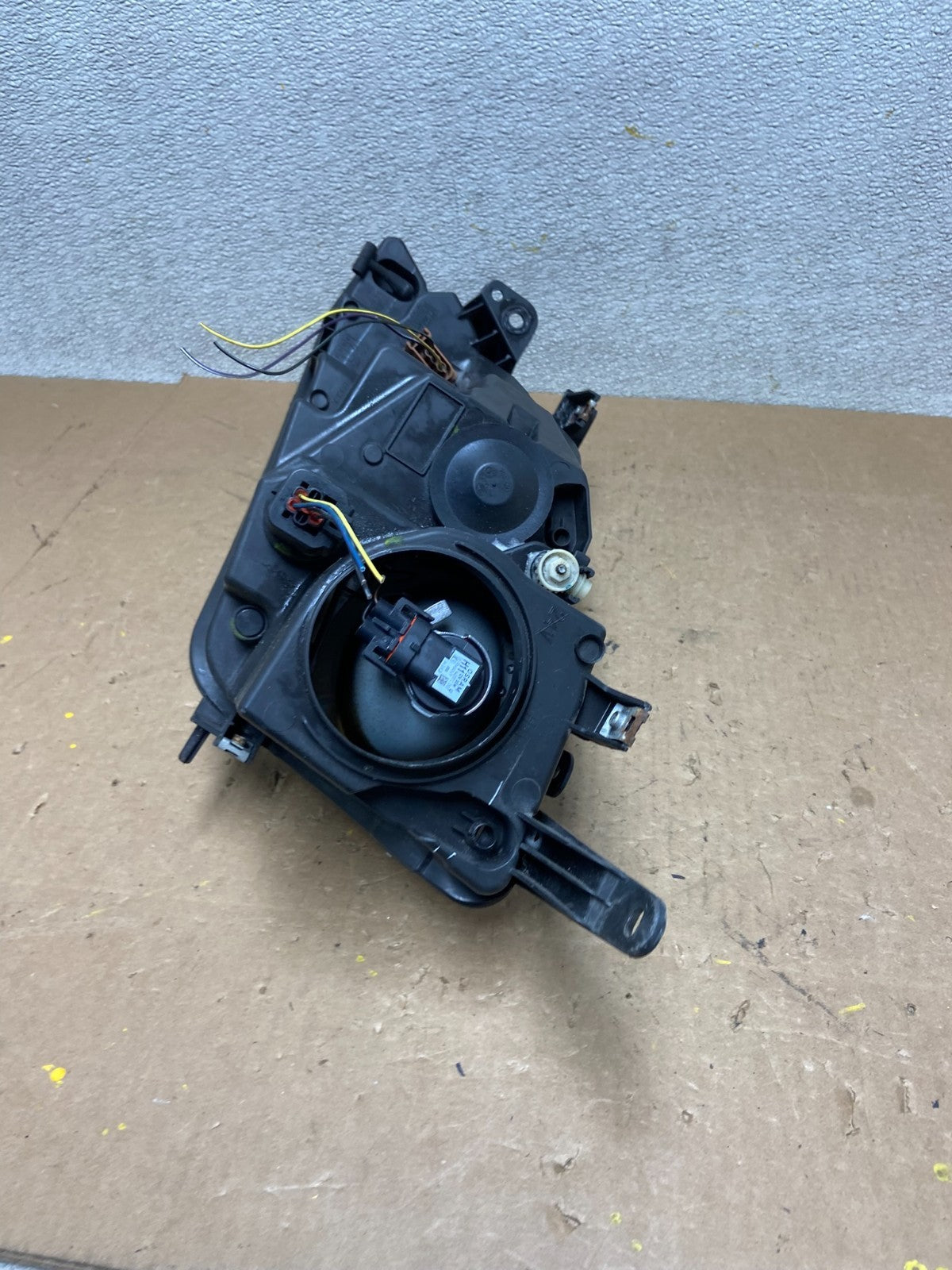 2010 2011 2012 Ford Fusion Right Passenger RH Headlight Halogen OEM Z7999 DW6