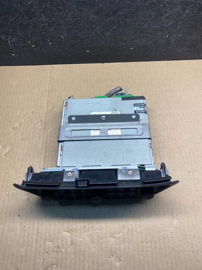 2005 to 2010 Honda Odyssey Am Fm Cd Player Radio Receiver AG9483 DG3