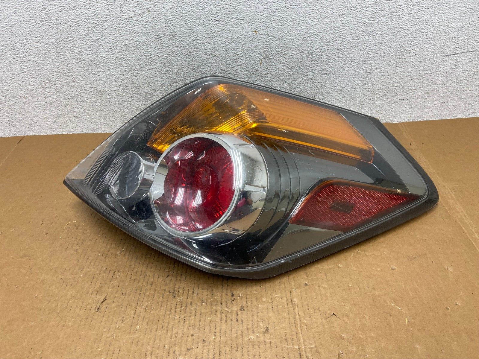 2007 to 2012 Nissan Altima Right Passenger Rh Side Tail Light AD9318 LK0