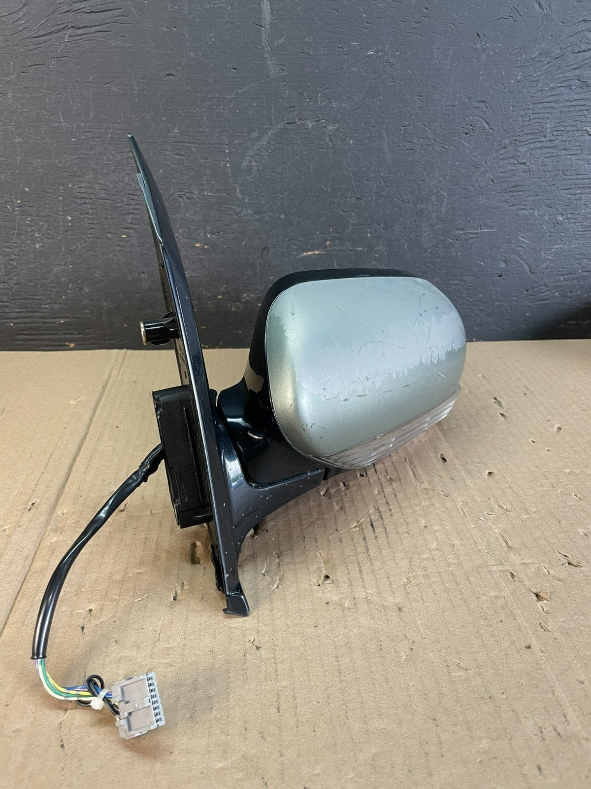 2006 to 2007 Subaru B9 Tribeca Left Driver LH Side Door Turn Sgn Mirror AD86691