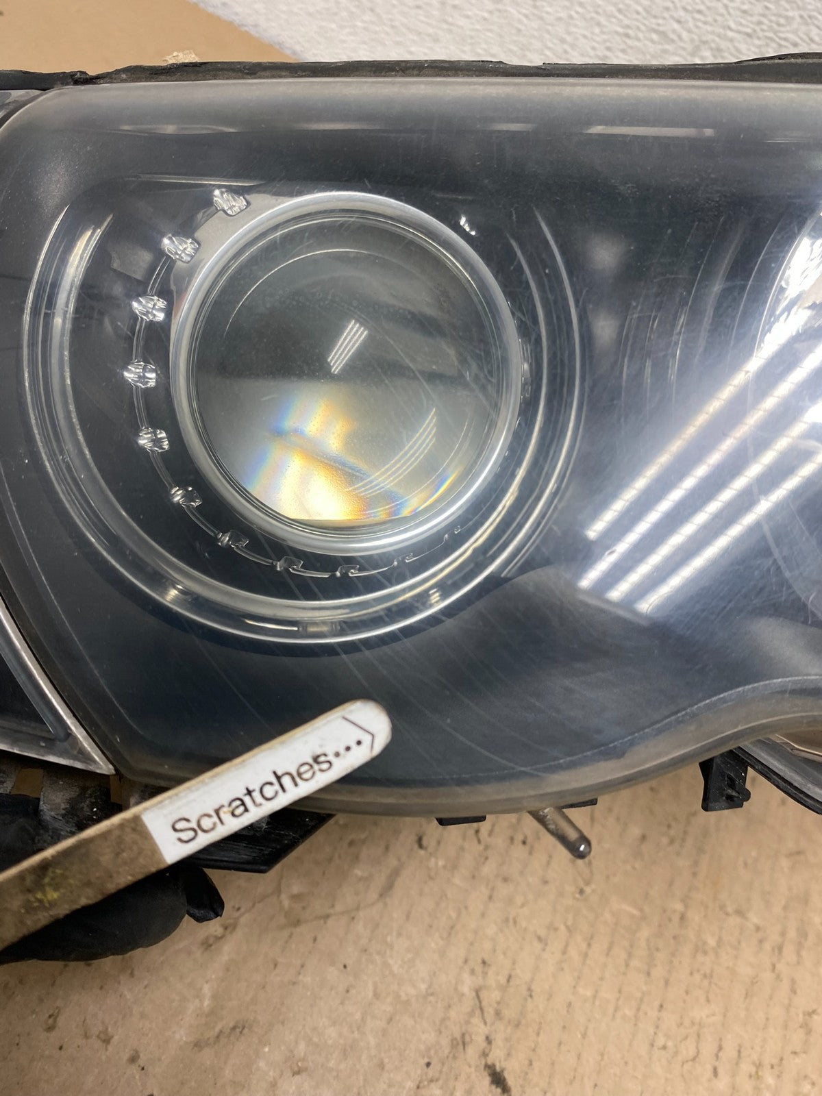 2002 - 2005 BMW 3 E46 Sedan Right Passenger RH Xenon HID Headlight AF3208 DW3