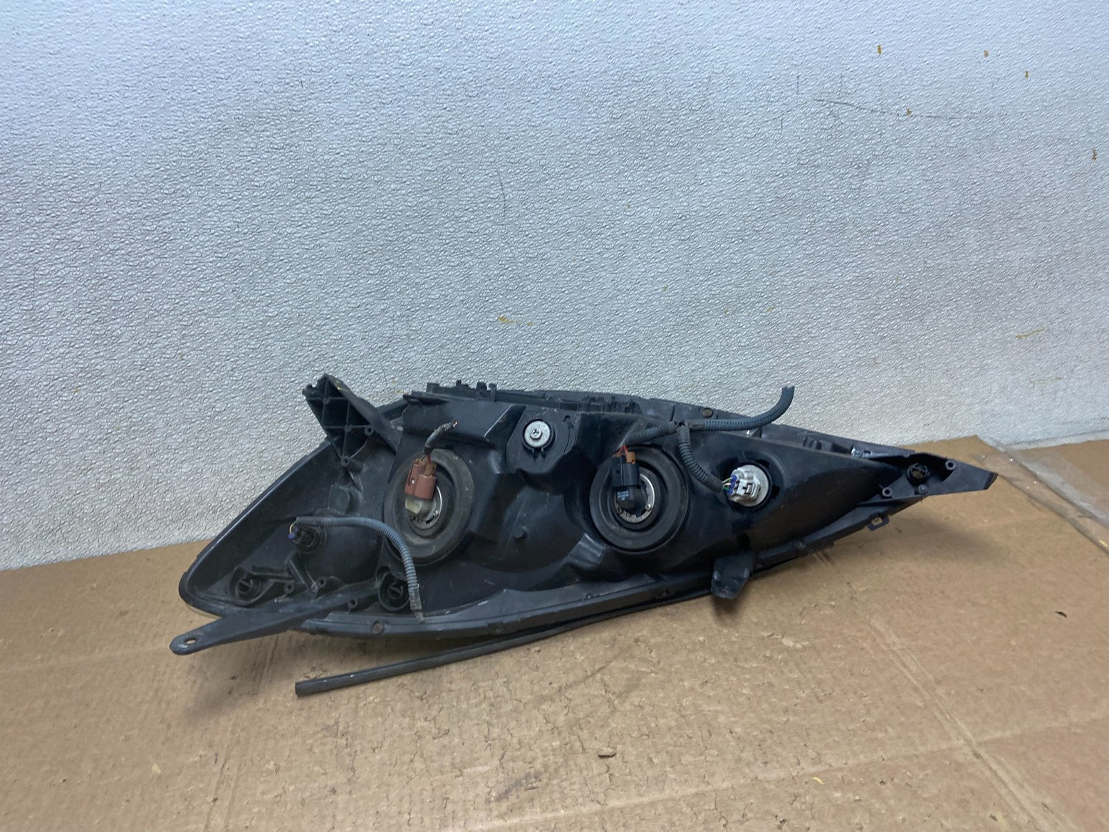 2006 to 2010 Toyota Sienna Right Passenger Rh Side Headlight Halogen Z0861 DW9