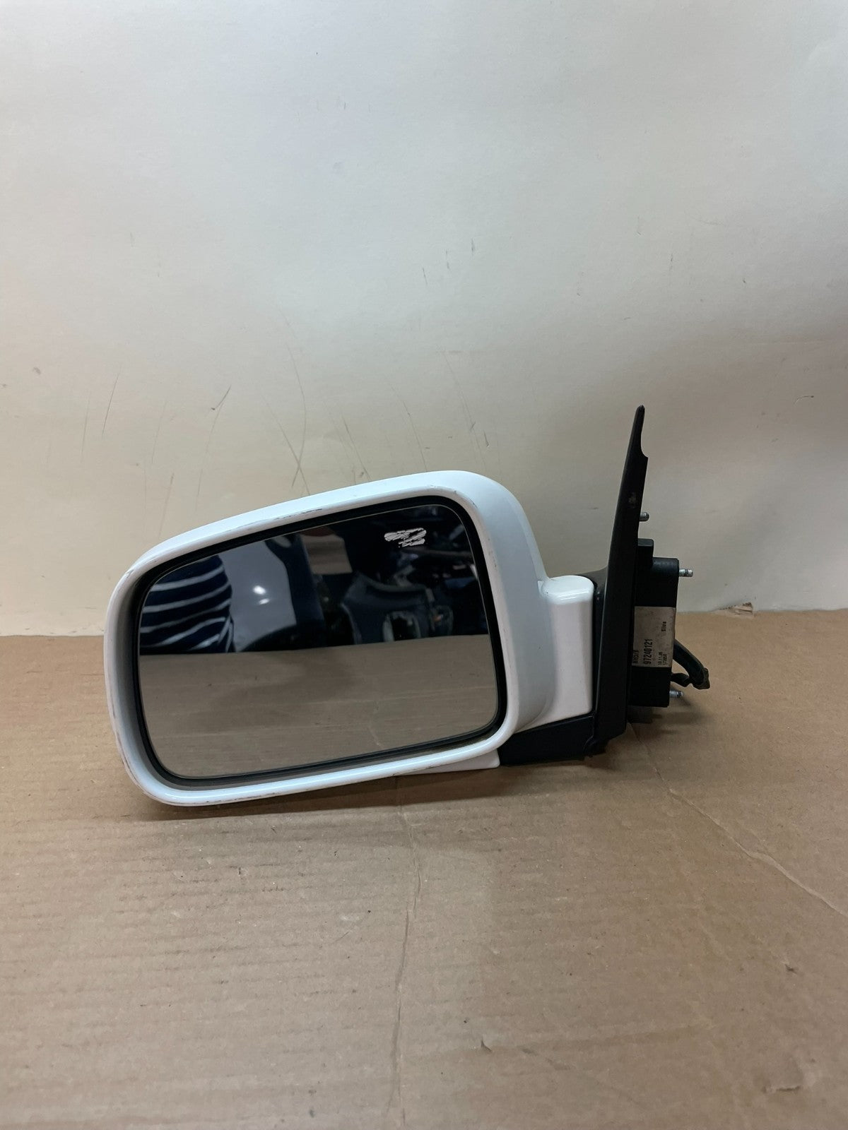 2002-2006 Honda CR-V CRV Left Driver LH Side View Door Mirror ai0418 DG8