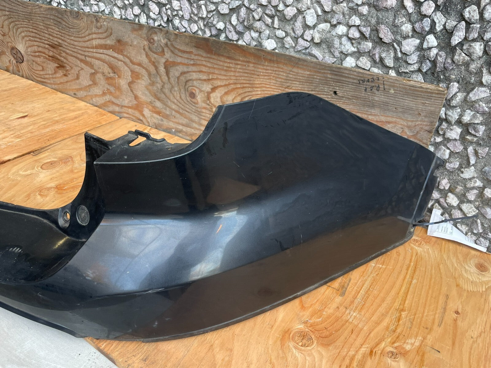 2011 to 2015 Ford Explorer Rear Upper Bumper Cover D79541