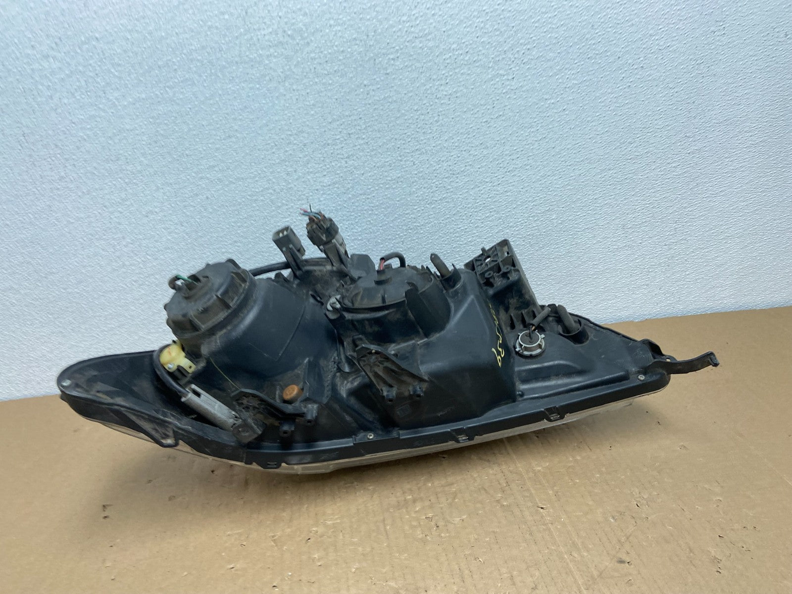 2010 to 2018 Mitsubishi ASX Right Passenger RH Halogen Headlight Oem AB6539 DG4