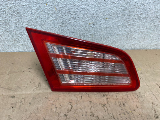 2003 - 2004 Infiniti G35 Left Driver Lh Side Inner Tail Light I8573 DG0