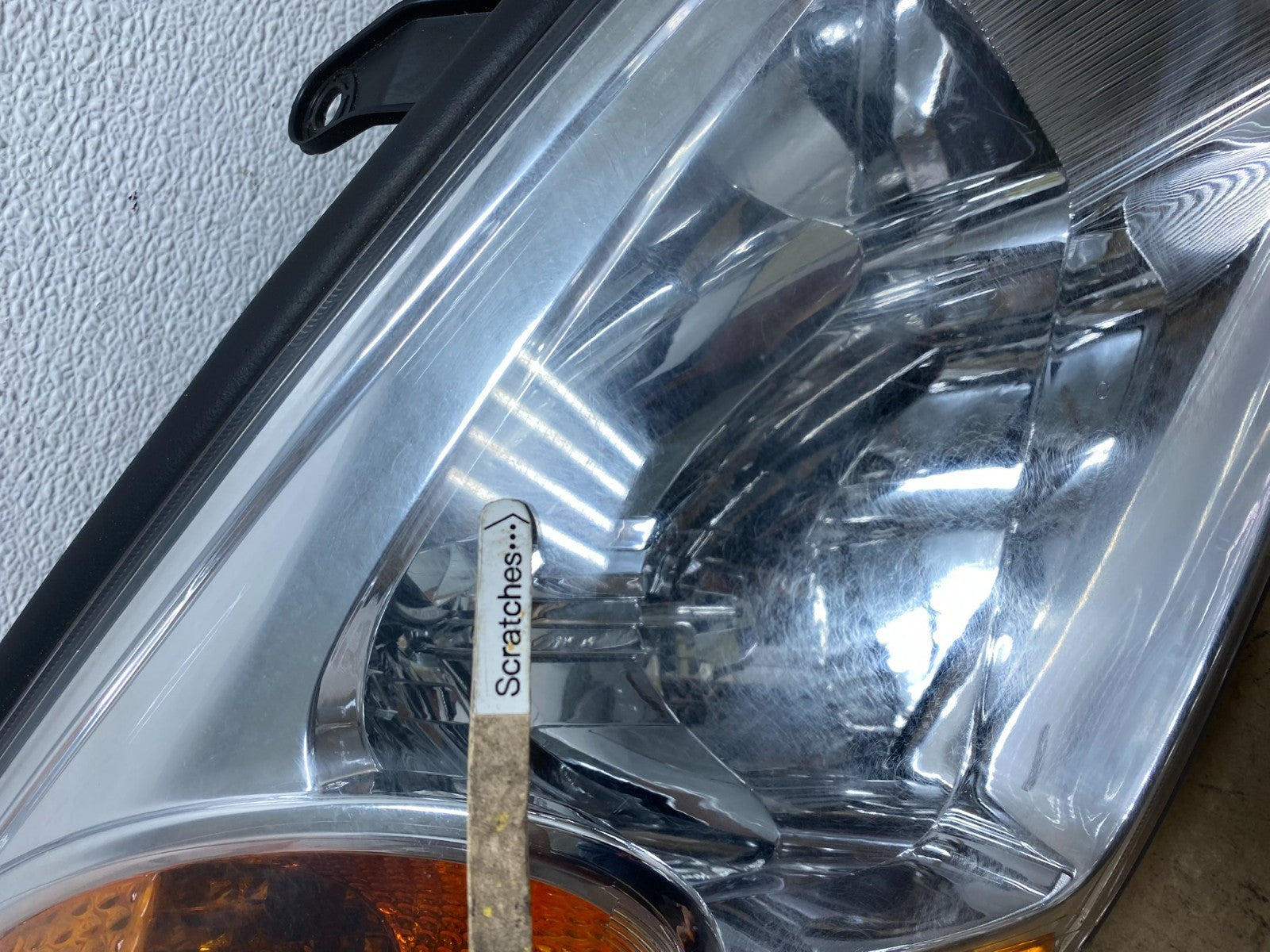 2004 2005 Toyota Rav4 Right Passenger RH Side Headlight Halogen Oem AC3004 DW3