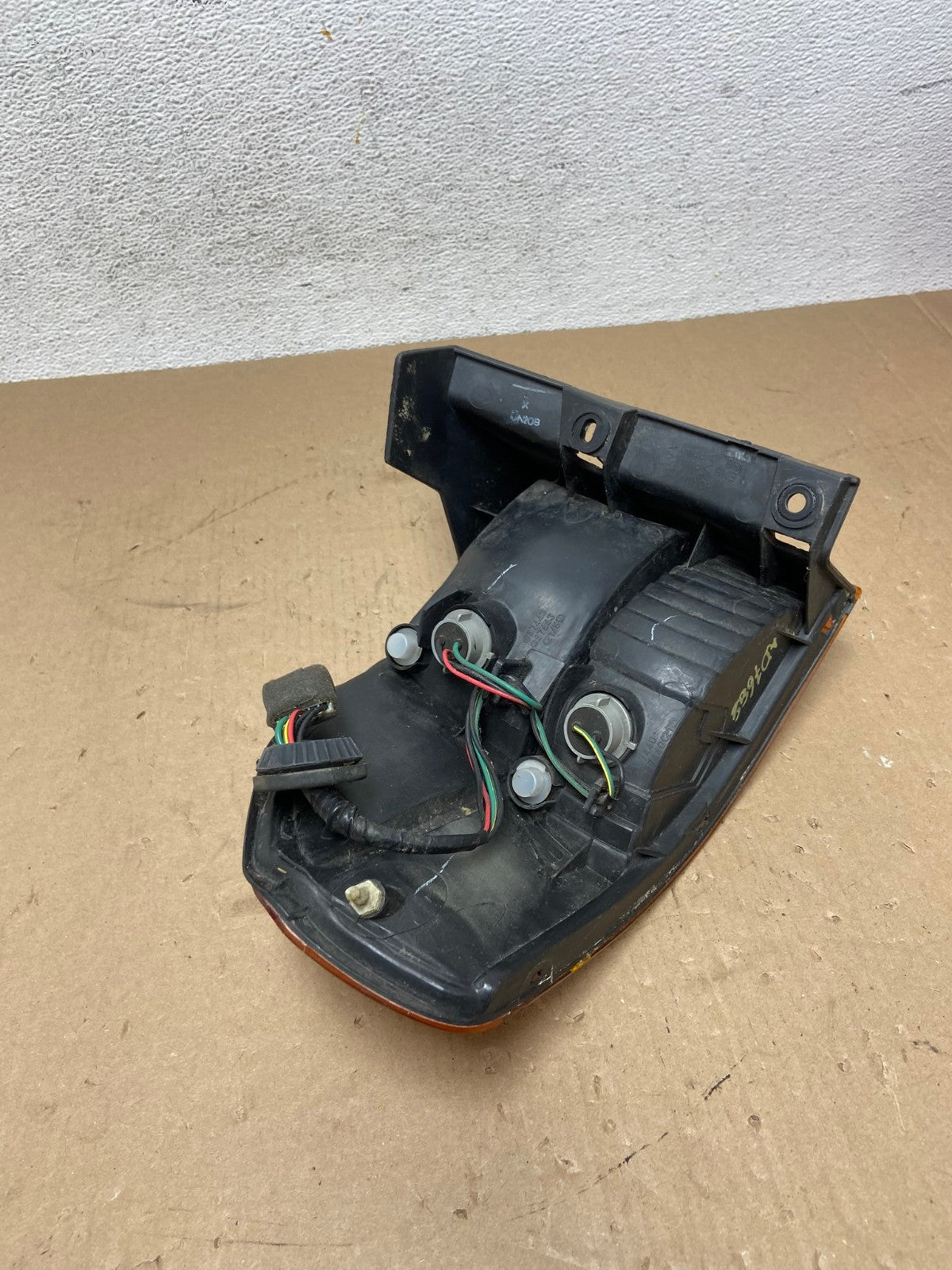 2002 2003 2004 Honda Odyssey Right Passenger Side Tail Light AD7688 LK6