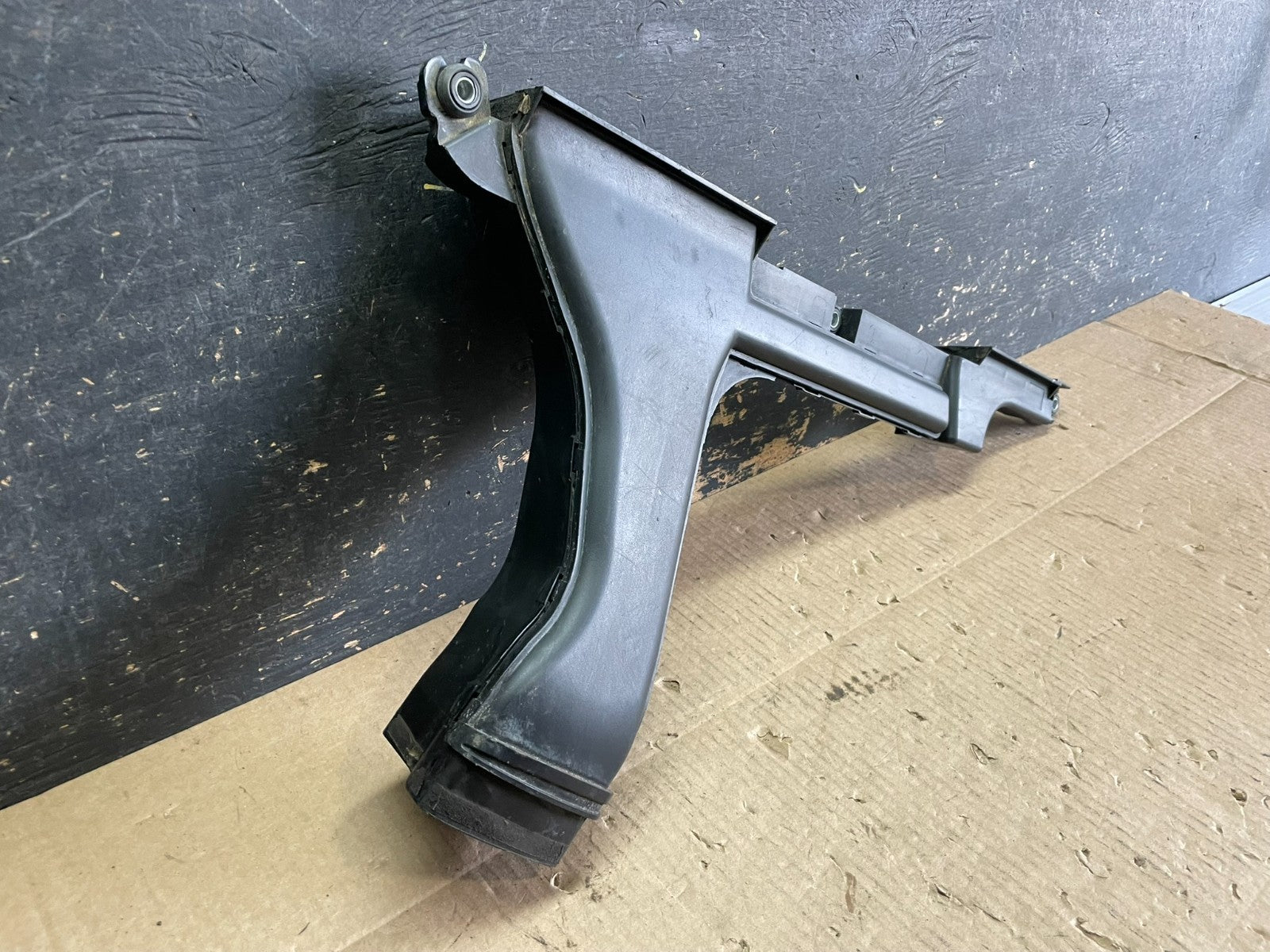 2009 to 2014 Nissan Maxima Upper Air Intake Duct aa6153 DG1