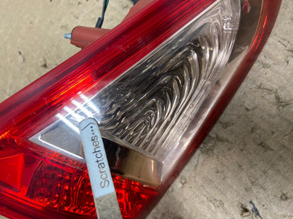 2008-2012 Infiniti Ex35 Inner Left Driver LH Side Tail Light AF8323 LK3