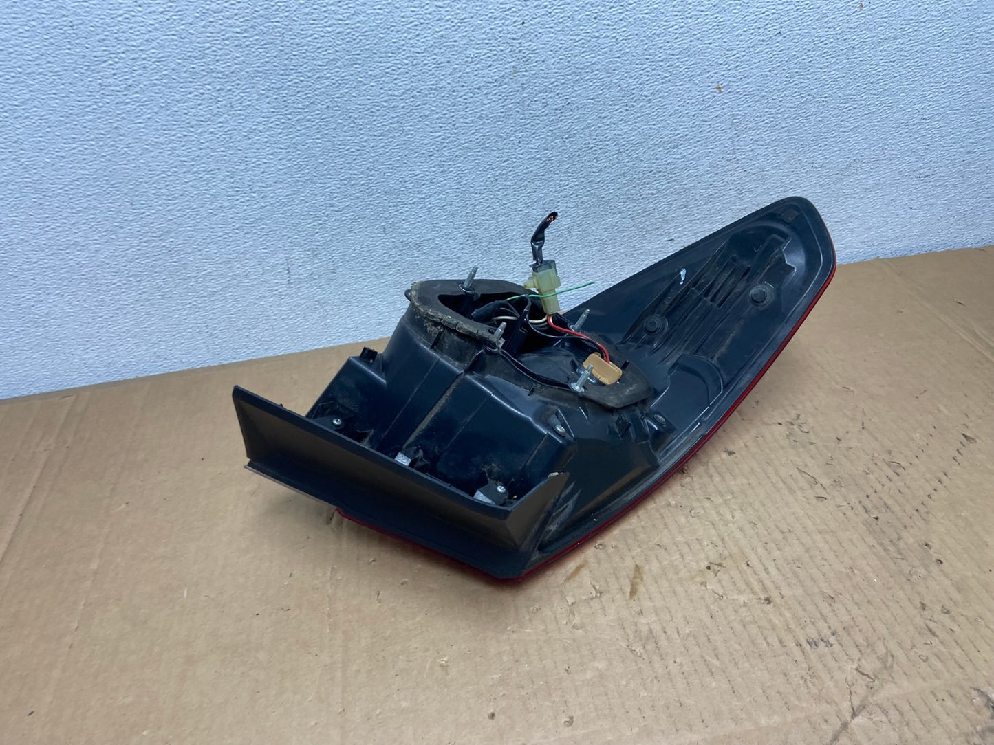 2010 to 2014 Subaru Legacy Right Passenger Rh Side Tail Light AD1010 LK3