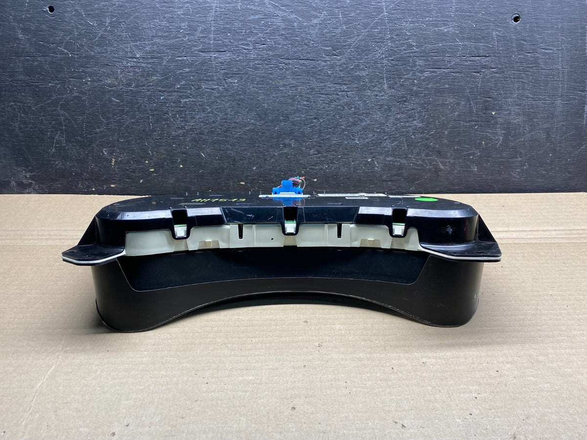 2003 to 2006 Chevrolet Silverado Speedometer Instrument Cluster ah7573 DG4