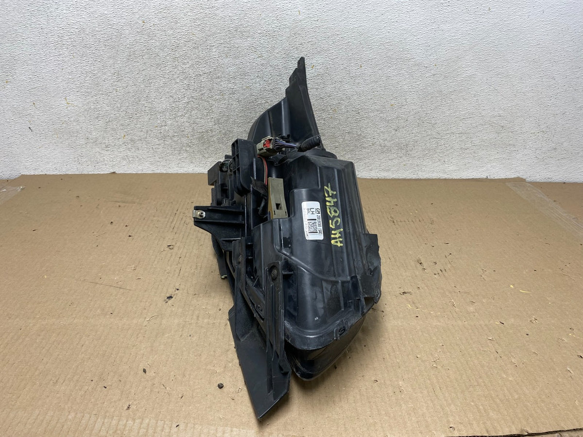 2013 - 2015 Chevrolet Malibu Left Driver LH Halogen Headlight AH5847 DW10