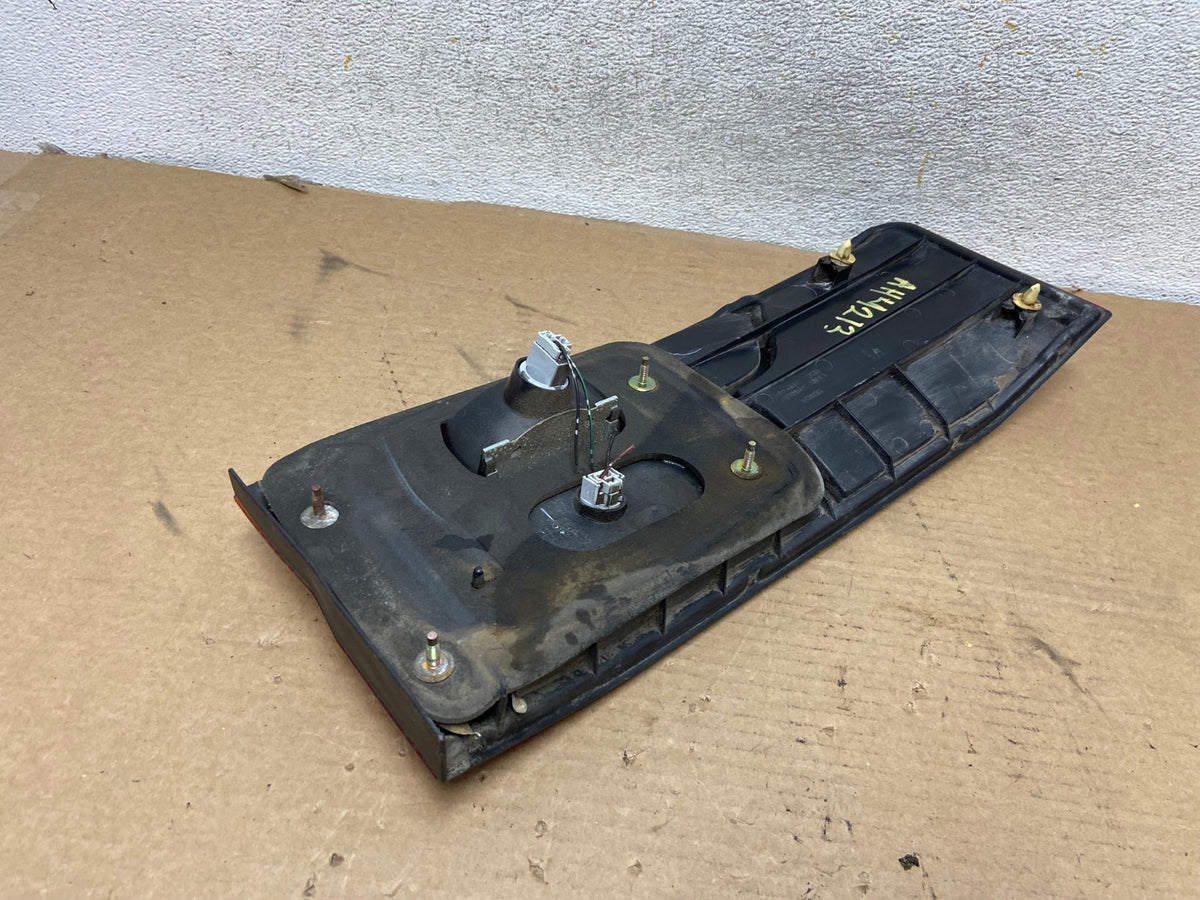 1999 2000 2001 Honda Odyssey Left Driver LH Tail Light Inner AH4213 LK4